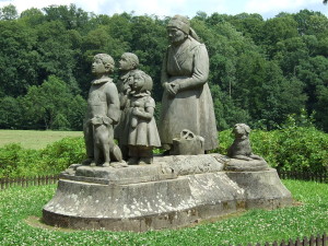 Statue der Grossmutter