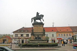 Statue des Georg von Podiebrad