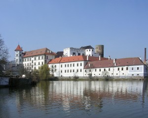 Burg- und Schlossanlage